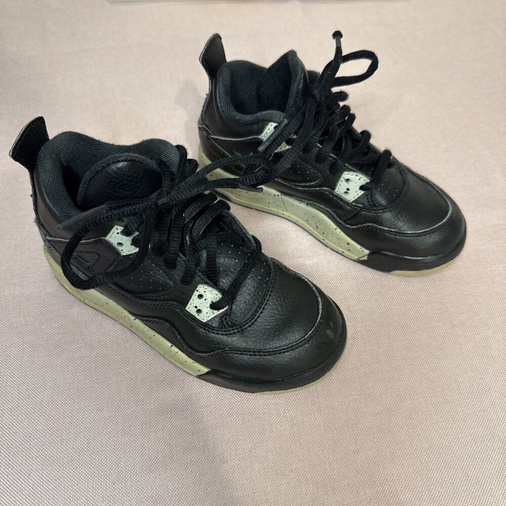 Nike Air Jordan 4 IV Retro Black Oreo Toddler Size 10C